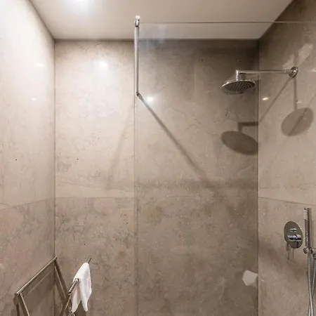 Apartment Guestready - Grit & Glam